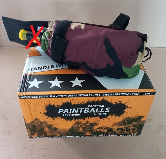 Paintballs Premium Field 68 Cal 2000 Units + Bottle Bag - *Free Shipping 1/2 Days.